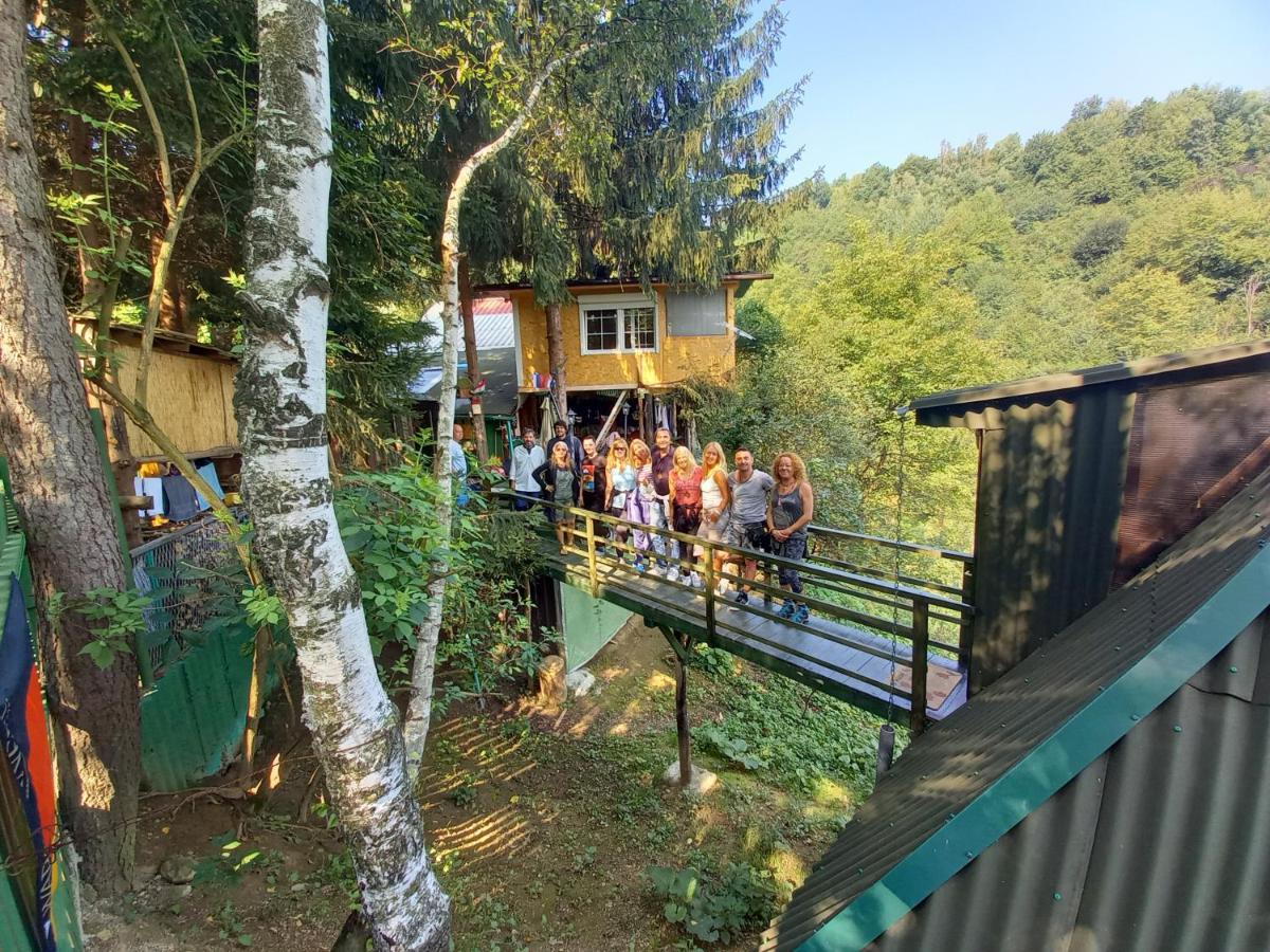 Tree House Apartment Visoko Exterior foto
