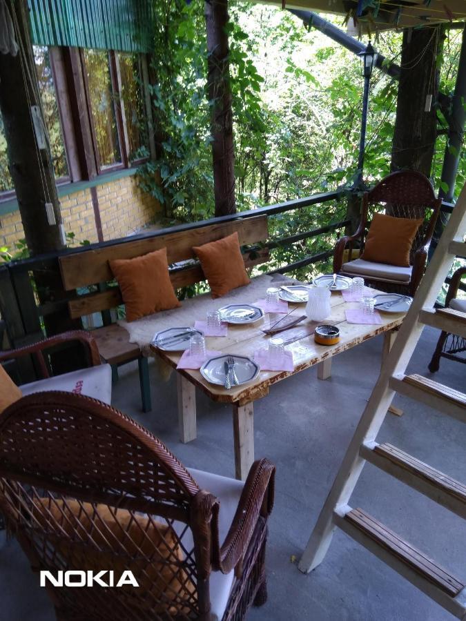 Tree House Apartment Visoko Exterior foto