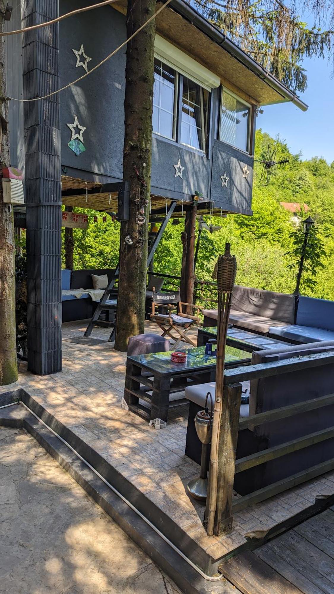 Tree House Apartment Visoko Exterior foto