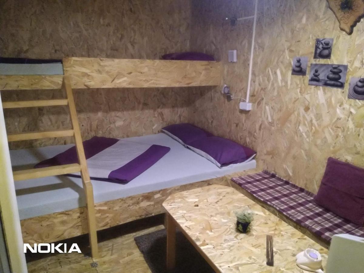 Tree House Apartment Visoko Exterior foto